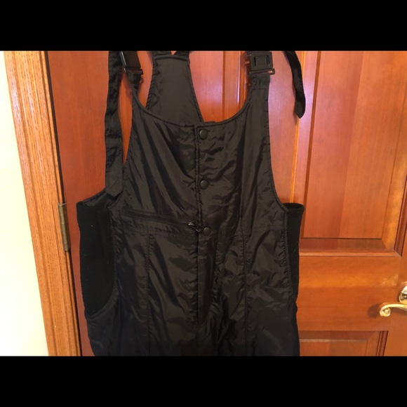 One piece suspender ski pants - Picture 2 of 4